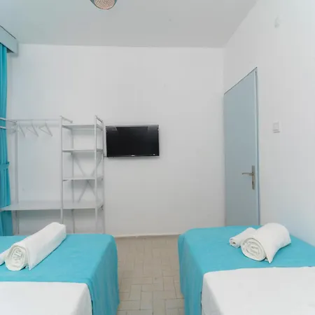 Отель Royal Beach 5*