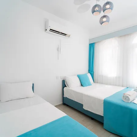Royal Beach 호텔 5*