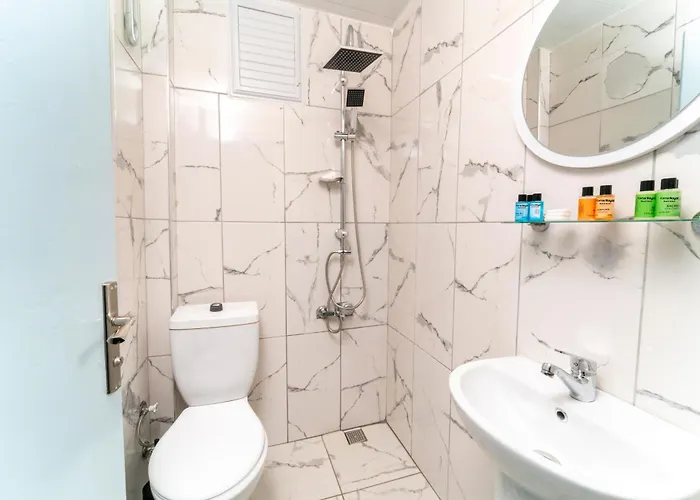 Royal Beach Hotel 5*