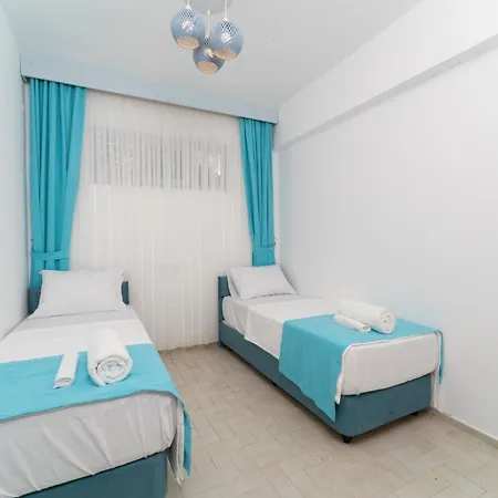 Royal Beach Szálloda