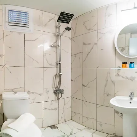 Royal Beach Szálloda