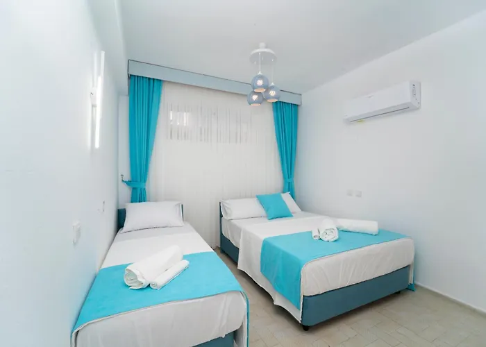 Royal Beach فندق