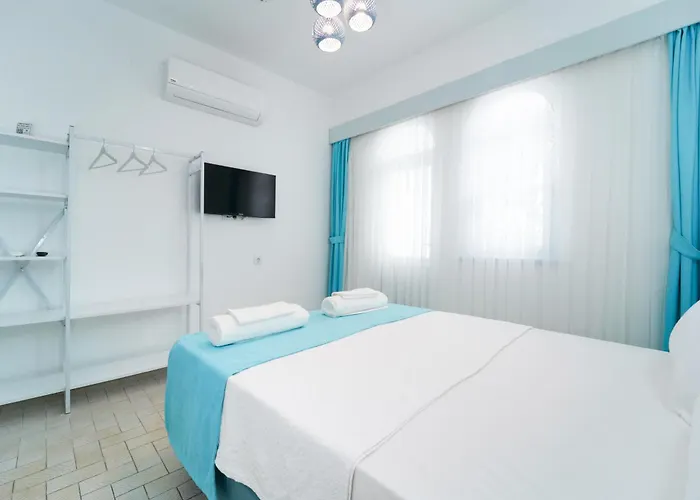 Royal Beach Hotel